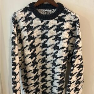Black and White Houndstooth Sweater